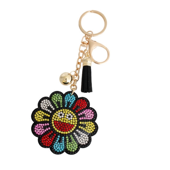 Accessories - Smiley Face Flower Keychain